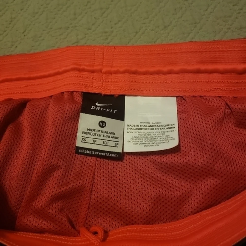 2‎ Nike ladies athletic running shorts Small bundle
